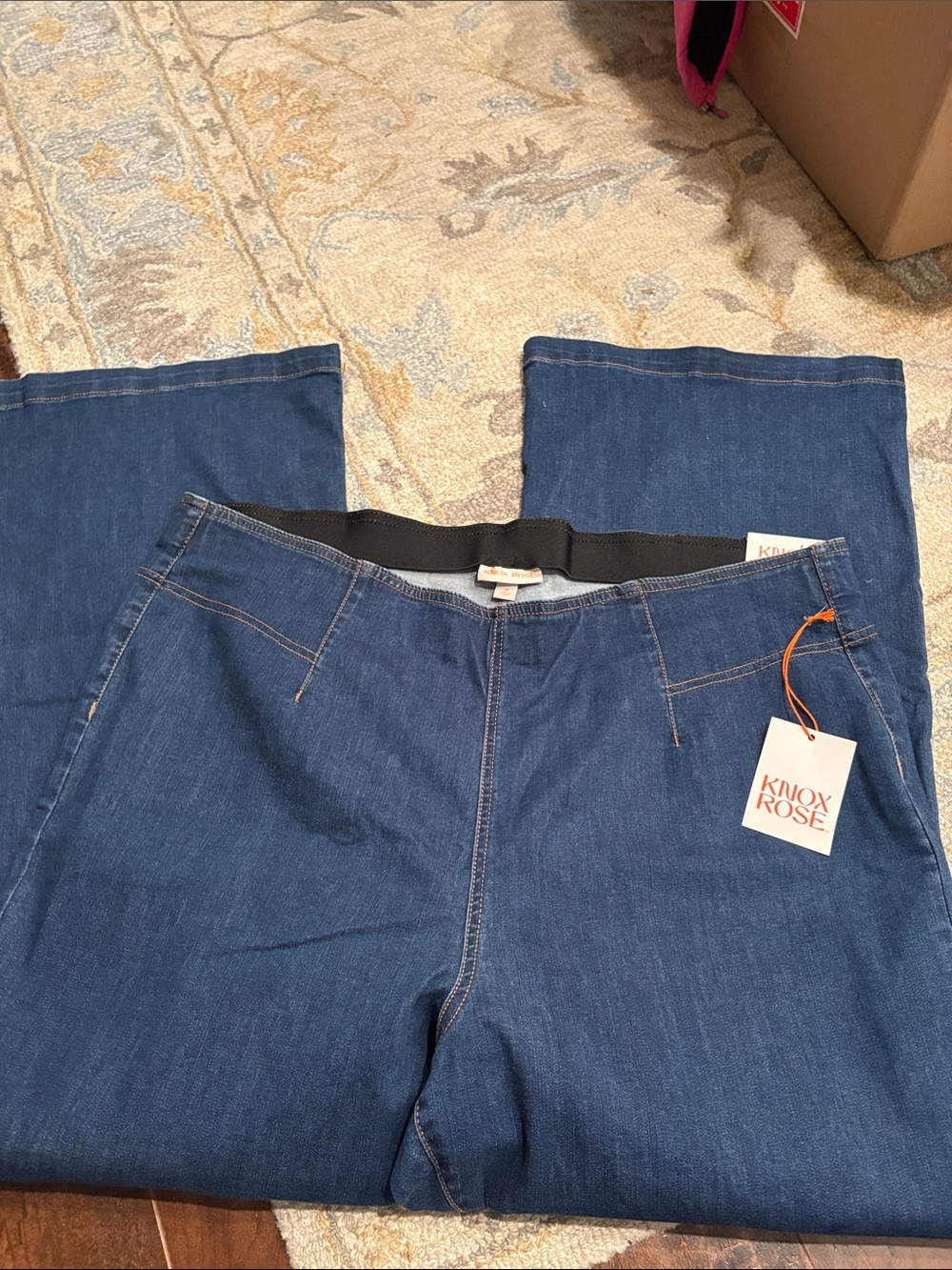Knox Rose Pull On Wide-Leg Flare Jeans in Med Blue - Classic Women's Style - Picture 7 of 9